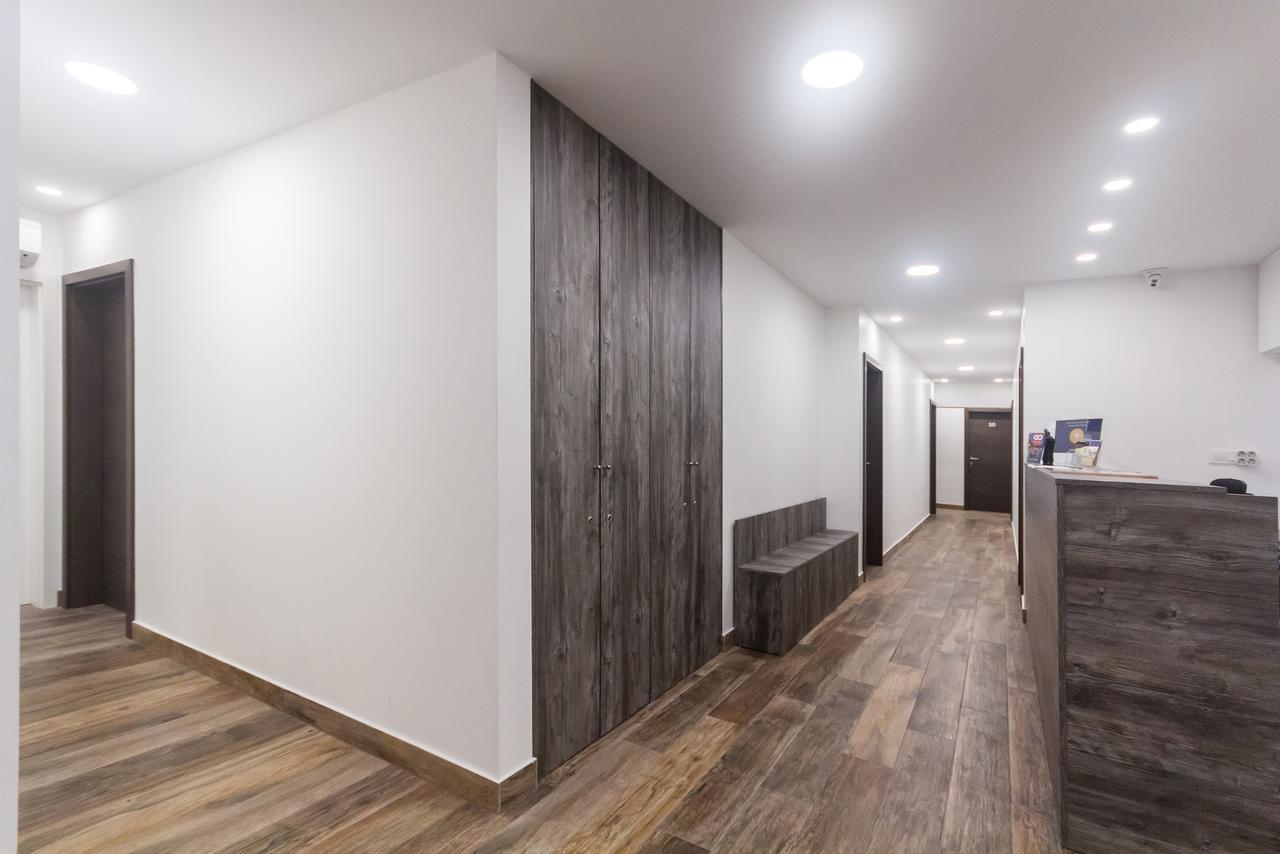 Apinelo Tower Rooms Split Ngoại thất bức ảnh