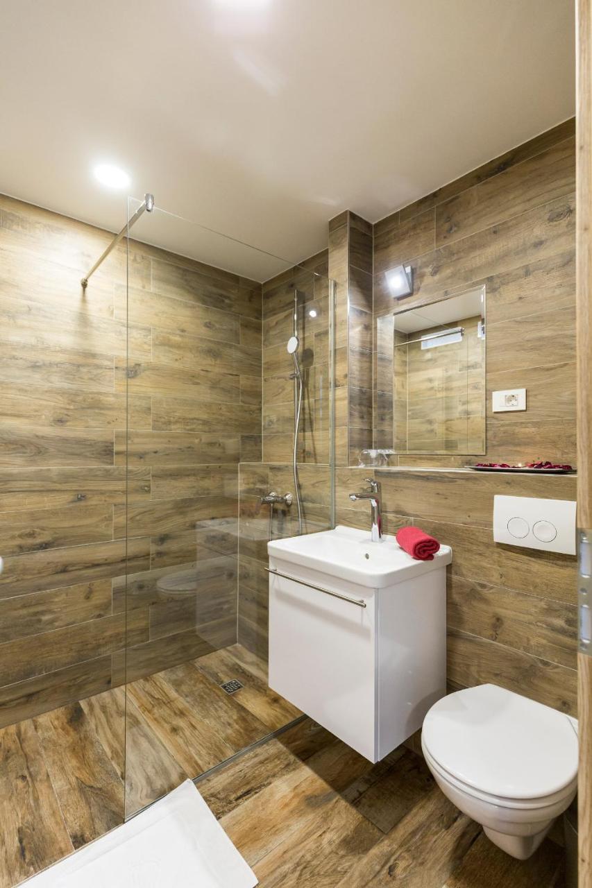 Apinelo Tower Rooms Split Ngoại thất bức ảnh