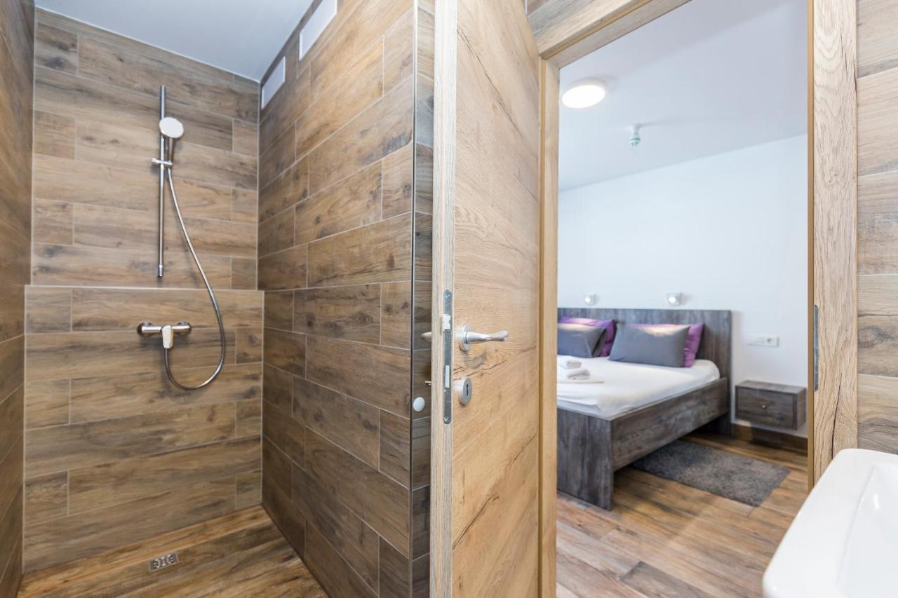 Apinelo Tower Rooms Split Ngoại thất bức ảnh